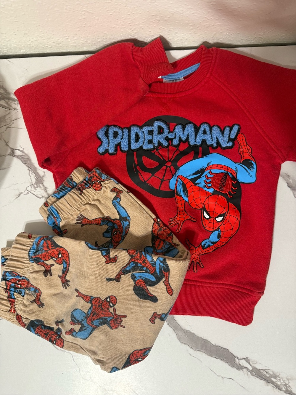 Spider-Man Red Kids Sweatshirt & Beige Spider man jeans